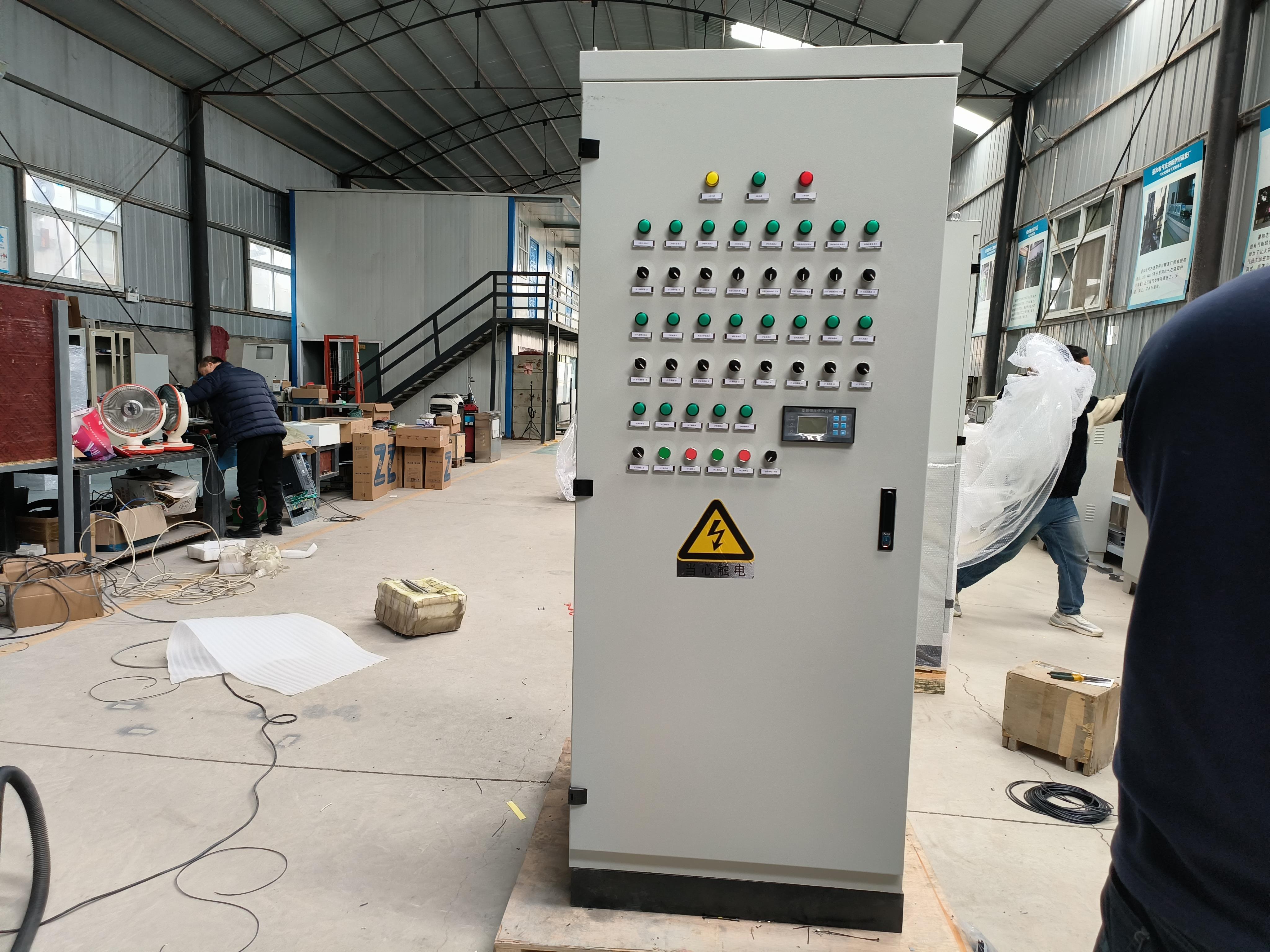 变频柜艾默生 EV100 变频器紧急停机时过电流跳闸案例（一）